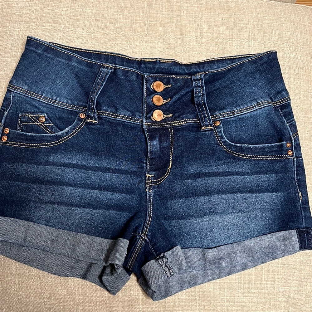 YMIJEANS cuffed shorts